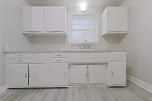 1446 Hamilton St, High Point, NC 27262 - Photo 2