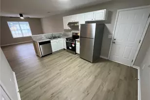 1506 Hidden Creek Terrace, High Point, NC 27260 - Photo 4