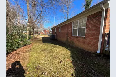 1506 Hidden Creek Terrace, High Point, NC 27260 - Photo 18