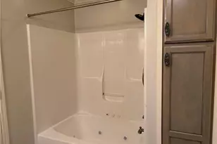 114 W Green Ct, Greensboro, NC 27407 - Photo 22