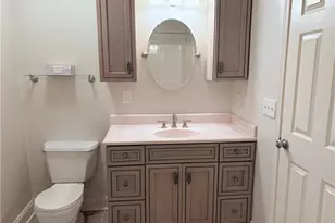 114 W Green Ct, Greensboro, NC 27407 - Photo 20