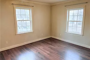 114 W Green Ct, Greensboro, NC 27407 - Photo 14