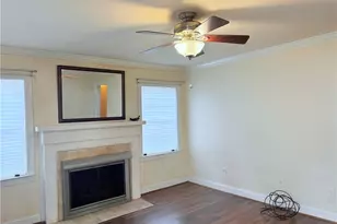 114 W Green Ct, Greensboro, NC 27407 - Photo 6