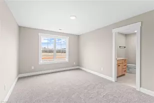 121 Sandpiper Dr, Lexington, NC 27295 - Photo 32