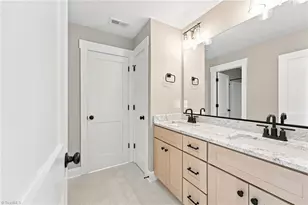 121 Sandpiper Dr, Lexington, NC 27295 - Photo 38