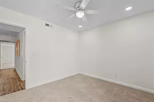 1518 Benjamin Pkwy, Greensboro, NC 27408 - Photo 30