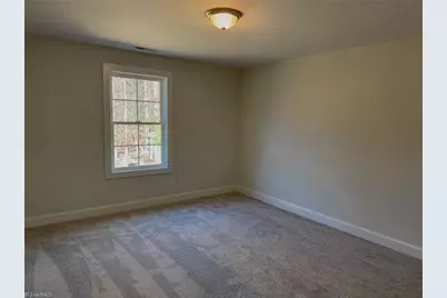 4810 Selwyn Drive, Winston-Salem, NC 27104 - Photo 14