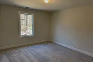 4810 Selwyn Dr, Winston-Salem, NC 27104 - Photo 14