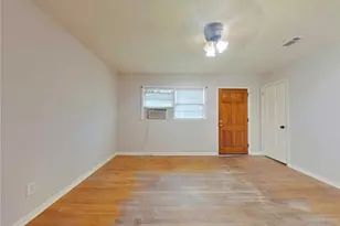 2330 Kersey St, Greensboro, NC 27406 - Photo 4