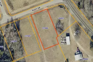 8803 Rudy Dr, Kernersville, NC 27284 - Photo 1