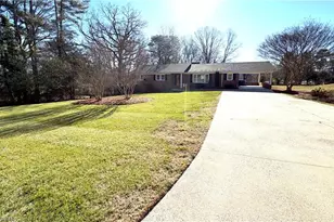 213 Grassy Creek Dr, State Road, NC 28676 - Photo 2