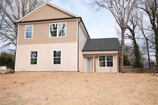 1703 Lincoln St, Greensboro, NC 27401 - Photo 1