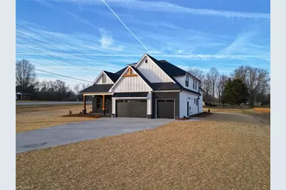 117 Hanes Lane, Lexington, NC 27295 - Photo 32