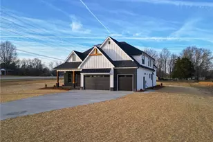 117 Hanes Ln, Lexington, NC 27295 - Photo 32