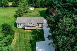 5080 Fox Hill Ln, Winston-Salem, NC 27107 - Photo 4