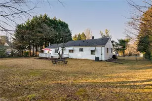 3924 Vest Mill Rd, Winston-Salem, NC 27103 - Photo 32