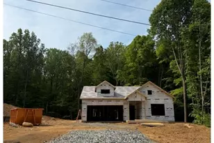 1676 Little Creek Cir, Winston-Salem, NC 27103 - Photo 2