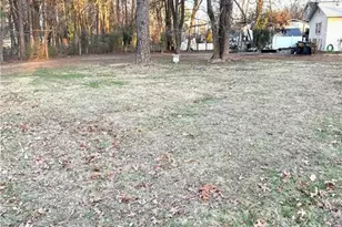 2503 W Vandalia Rd, Greensboro, NC 27407 - Photo 10