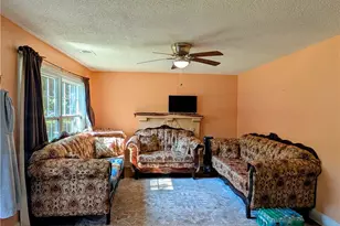 1407 NE 22nd St, Winston-Salem, NC 27105 - Photo 4
