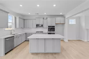 5602 Penguin Dr, Summerfield, NC 27358 - Photo 18