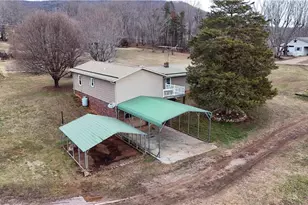 12544 Traphill Rd, Traphill, NC 28685 - Photo 6