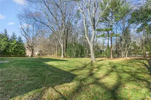 304 Courtland Dr, Elon, NC 27244 - Photo 38