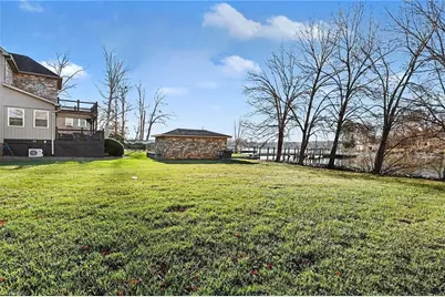 676 High Rock Shores Drive, Lexington, NC 27292 - Photo 36