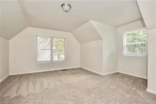 8 Brackenwood Ct, Greensboro, NC 27407 - Photo 12