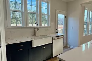 5604 Penguin Dr, Summerfield, NC 27358 - Photo 6