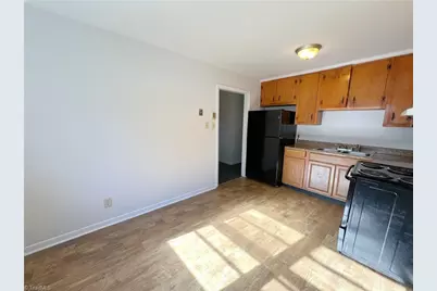 2217 E Gate City Boulevard, Greensboro, NC 27401 - Photo 8