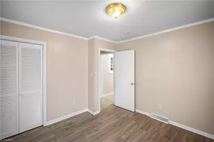 211 Spencer St, High Point, NC 27265 - Photo 16