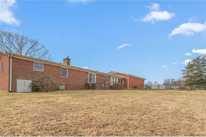 209 Dillard Street, Mebane, NC 27302 - Photo 32