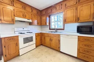 1122 Wells Cir, Asheboro, NC 27203 - Photo 8