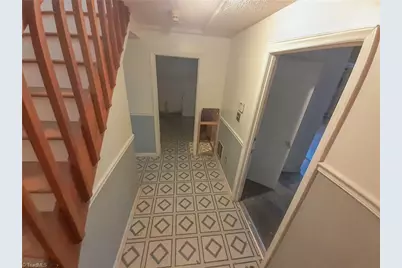 4605 Oak Park Drive, Pfafftown, NC 27040 - Photo 16