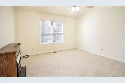 111 Seward Avenue, High Point, NC 27265 - Photo 4