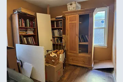 2027 Florida Street, Greensboro, NC 27401 - Photo 6