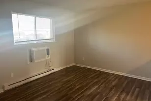 201 Woodnell St, Greensboro, NC 27405 - Photo 8