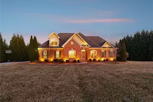 7332 Strawberry Rd, Summerfield, NC 27358 - Photo 36