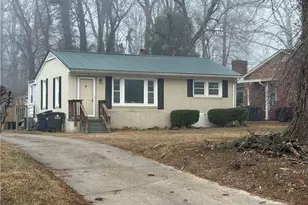 15 Hawthorne Ln, Lexington, NC 27295 - Photo 1