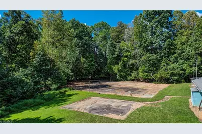 1015 Cypress Drive, Reidsville, NC 27320 - Photo 16