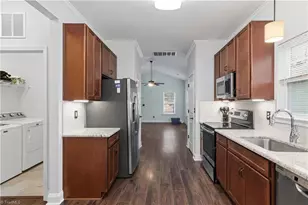 290 Tipperary Ln, Winston-Salem, NC 27104 - Photo 8