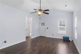 290 Tipperary Ln, Winston-Salem, NC 27104 - Photo 4