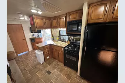 121 Sparrow Lane, New London, NC 28127 - Photo 10