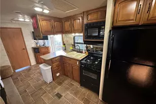 121 Sparrow Ln, New London, NC 28127 - Photo 10