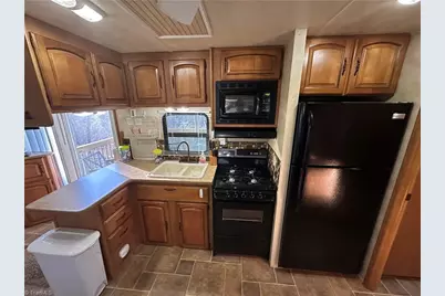 121 Sparrow Lane, New London, NC 28127 - Photo 8