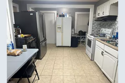 1727 Thurmond Street, Winston-Salem, NC 27105 - Photo 4