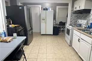 1727 Thurmond St, Winston-Salem, NC 27105 - Photo 4