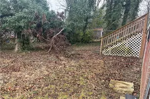 1727 Thurmond St, Winston-Salem, NC 27105 - Photo 18