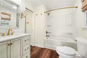 2702 Lilac Dr, Greensboro, NC 27408 - Photo 12