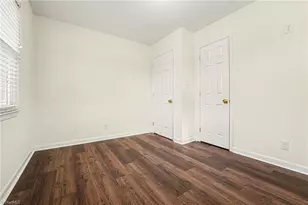 2702 Lilac Dr, Greensboro, NC 27408 - Photo 16